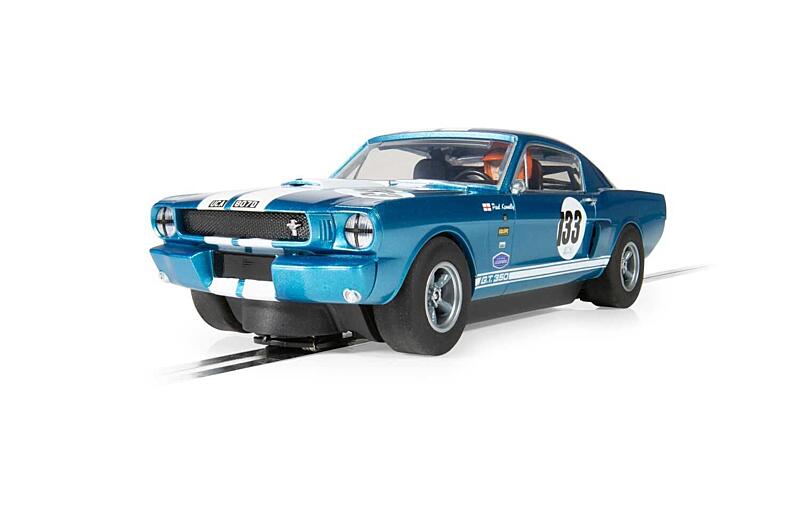 Autíčko GT Scalextric C4517 - Shelby Mustang GT350 - Paul Kenelly - Equipe GTS 1:32