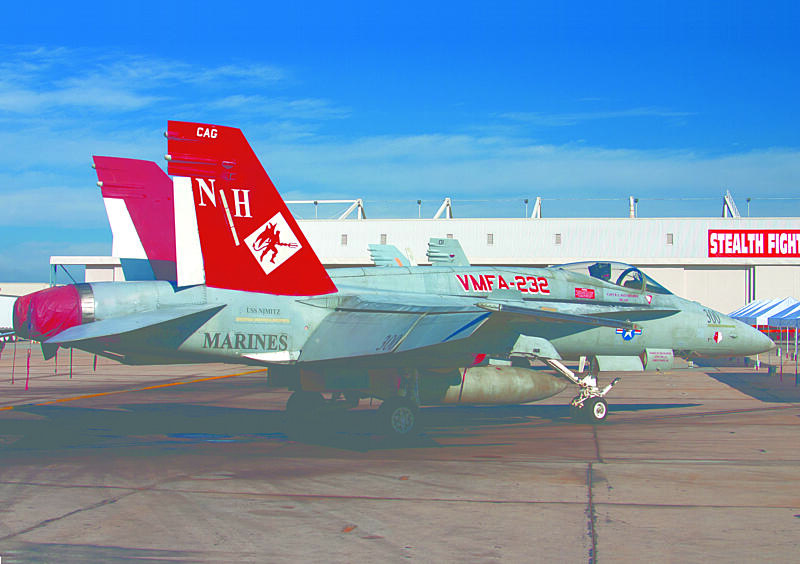 Academy - 12520 - USMC F/A 18A+ VMFA-232 RED DEVILS 1:72