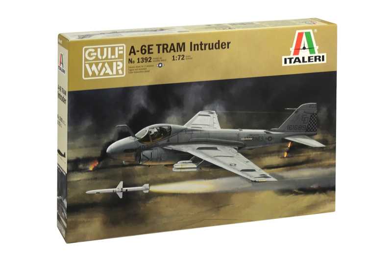 Italeri - 1392 - A-6E TRAM INTRUDER 1:72