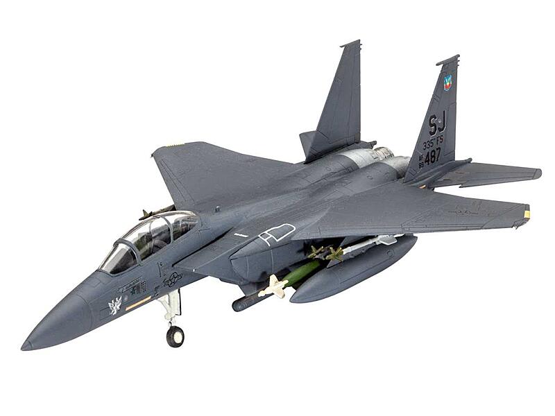 Revell - 03972 - F-15E Strike Eagle and Bombs 1:144