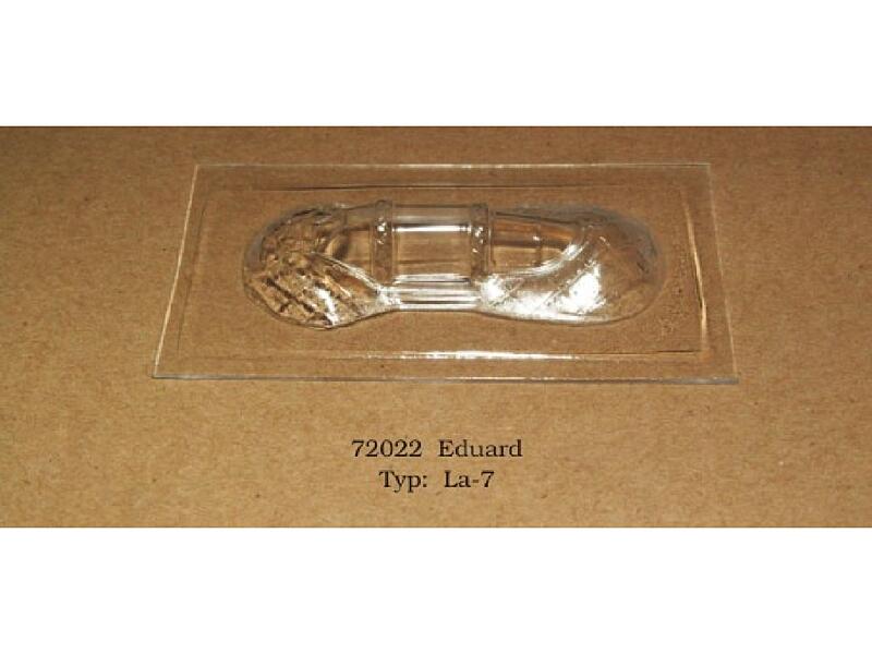 Rob Taurus - 72022 - Vacu kabina - La-7 - Eduard 1:72